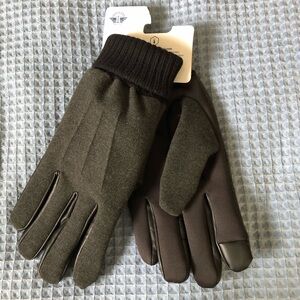 Dockers Men's Touchscreen Winter Gloves - Black.